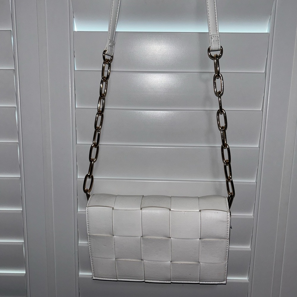 FAUX LEATHER HANDBAG